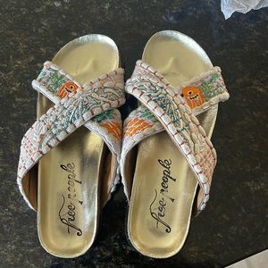 Free people sandal 39  (9) new